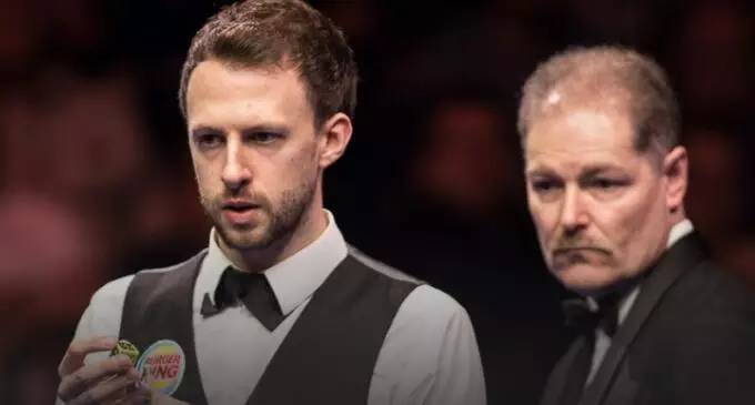 荣誉的背后 荣誉的背后