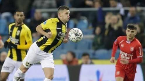 那不勒斯官 那不勒斯官