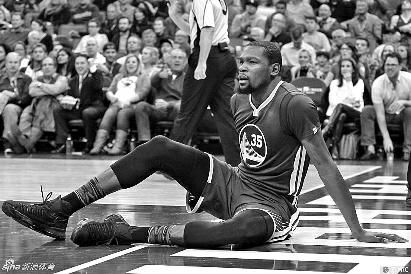 挥手而过的 挥手而过的