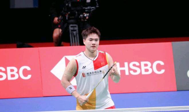 赛中带领球 赛中带领球