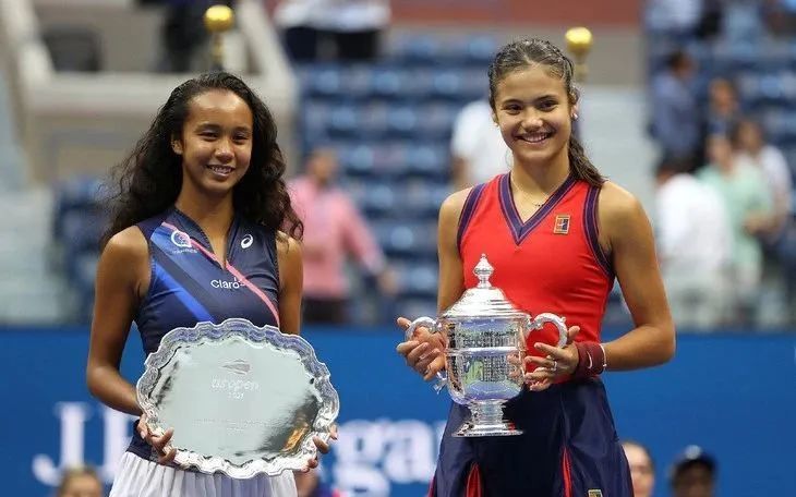 他在第二次 他在第二次