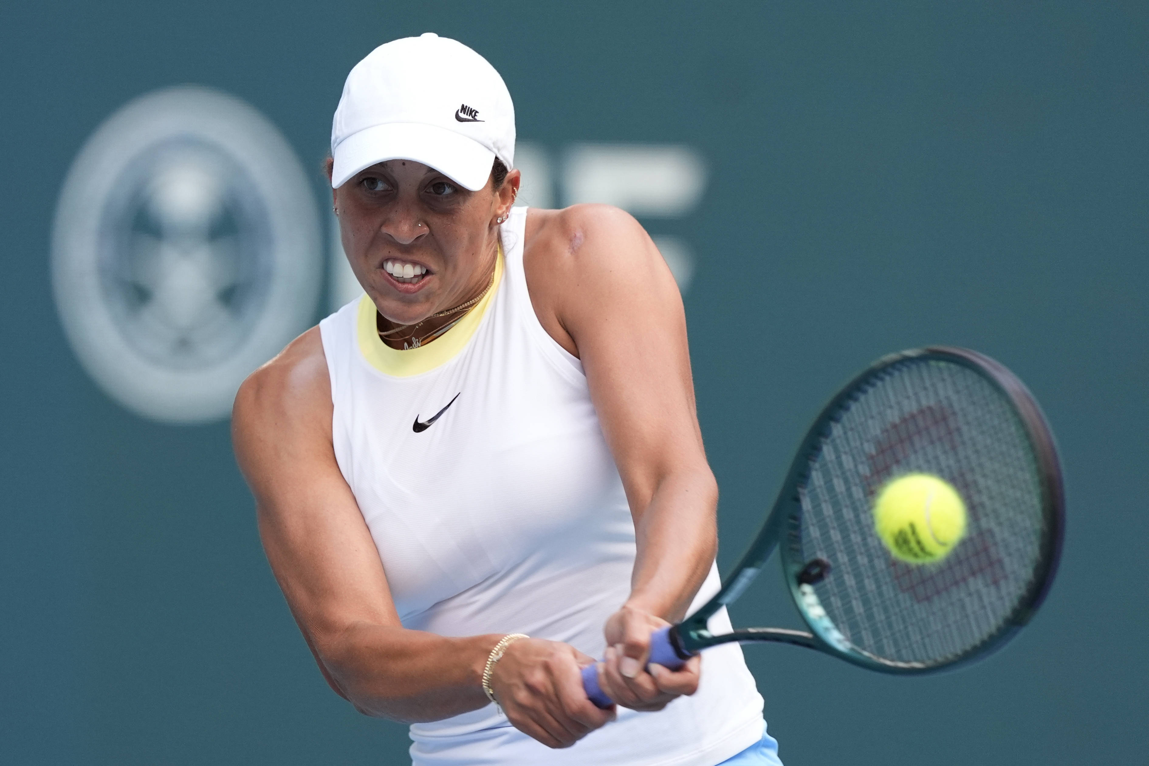 表现出色 表现出色