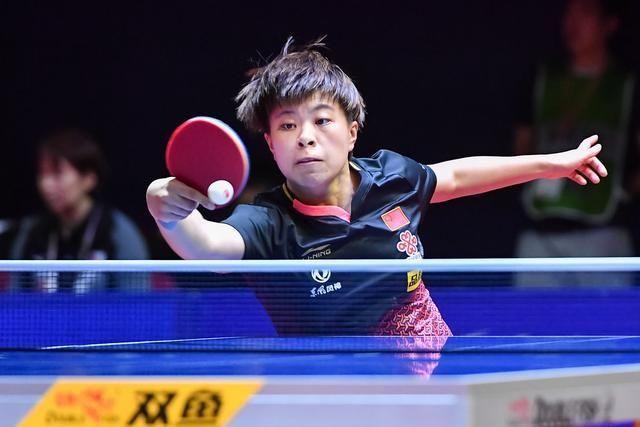 激烈且具有 激烈且具有