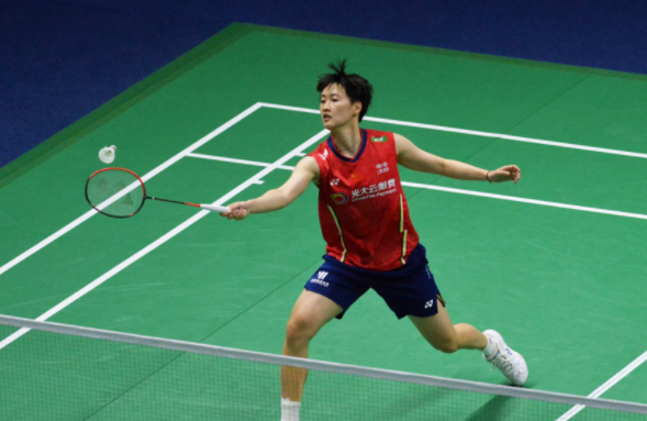 英国女子公 英国女子公