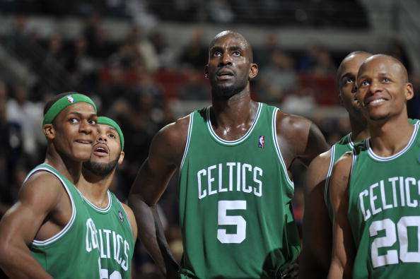 两回合较量 两回合较量