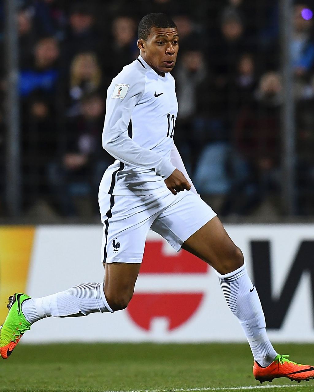 与真实球星 与真实球星