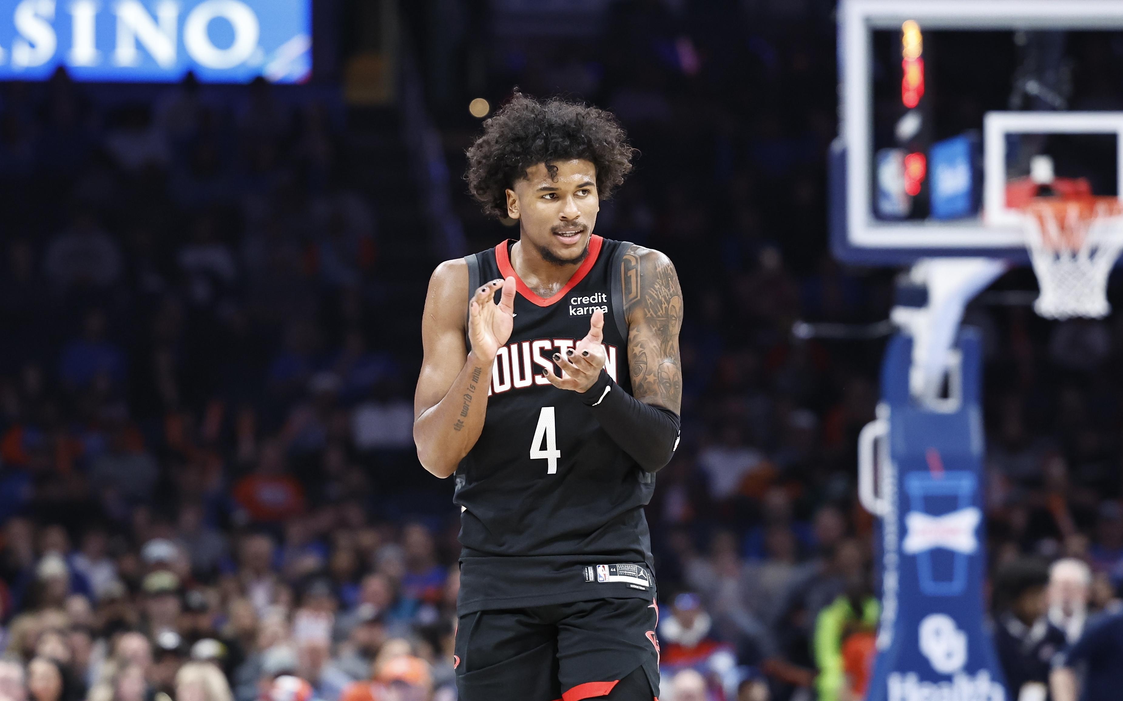 短租为三冠 短租为三冠