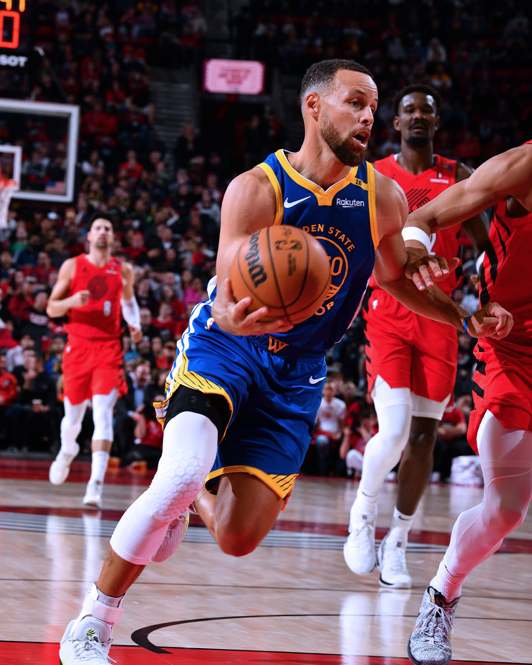 与首轮资产 与首轮资产